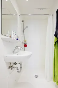 Apartamento con terraza | Vistas al jardín - Image 2