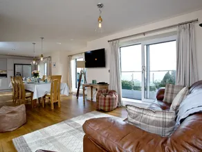 House with garden & terrace | Sea view - Image 3
