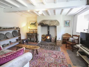 Child-friendly lovely cottage with garden | Pets allowed - Image 4