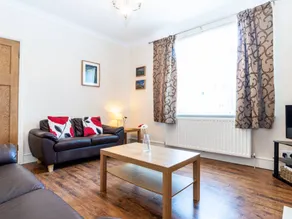 Child-friendly lovely cottage with terrace & garden | Beach view | Pets allowed - Image 2