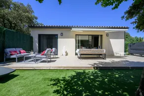 Villa Ndpa – Holiday Home with Garden - Image 2