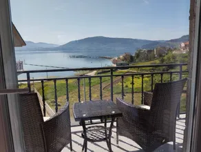 Ferienhaus mit Garten, Grill und Whirlpool | Meerblick | Strand in der Nähe | Perfekt für die Arbeit von Zuhause | Haustiere erlaubt - Image 2