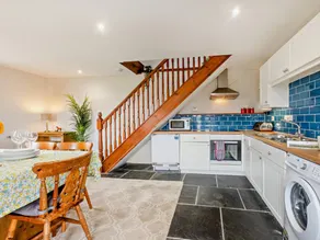 Fully equipped cottage with garden | Pets are welcome - Image 2