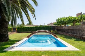 Landhaus 'Pont' mit Bergblick, privatem Pool und Wi-Fi - Image 2