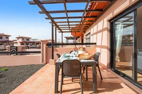 Ferienhaus mit Garten, Terrasse und privatem Pool | Gartenblick - Image 5