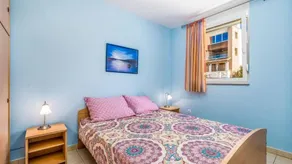 Apartamento con terraza y barbacoa - Image 2