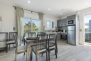 Ample apartment with pool & garden | Beach view | Dogs allowed - Image 5