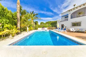 Casa Bendita - Family villa close to Bars and restaurants - 5 minute drive to beach - Image 4