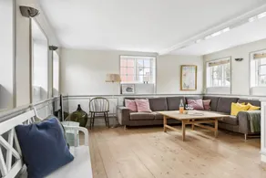 Holiday home with garden, barbecue & terrace | Sea view - Image 3