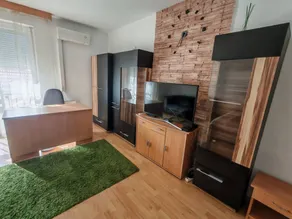 Charming holiday apartment with terrace | City view - Image 2