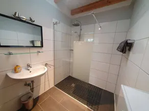 Family-oriented lovely apartment | Pets are welcome - Image 5