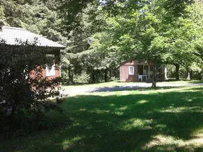 Chalet with terrace & pool - Image 4