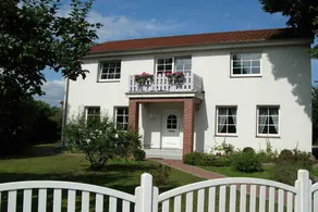 Ferienhaus mit Garten - Image 2