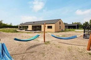 Fully equipped holiday home with barbeque, terrace & sauna - Image 3