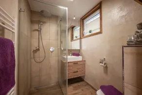 Holiday apartment with terrace - Image 4
