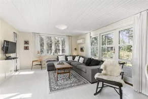 Pleasant house with terrace & barbecue | Next to the beach - Image 2