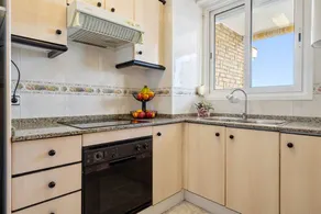 Lovely holiday apartment with terrace & garden | Beach view | Close to the beach - Image 4