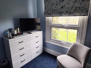 Chambre privée avec terrasse et jardin | Vue jardin - Image 4