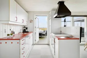 House with terrace, barbeque & garden | Sea view - Image 2
