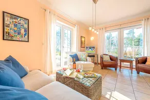 Fully equipped beautiful holiday home with sauna & terrace | Lake view - Image 5