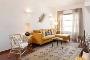 Familienfreundliche Villa mit Terrasse, Grill und Pool | Perfekt für die Arbeit von Zuhause - Image 3