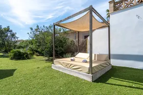 Casa apta para familias con jardín, terraza y jacuzzi | Vistas al jardín - Image 4