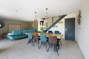 Fully equipped house with garden, terrace & barbeque | Garden view - Image 5