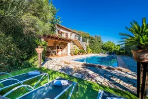 House with garden, private pool & jacuzzi - Image 3