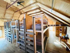 The Maine Roadhouse Hostel & Lodge LLC - Image 4