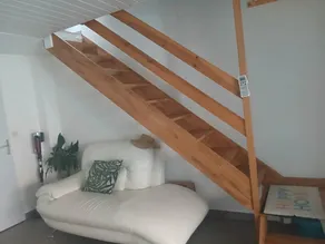 Maison avec terrasse et jardin - Image 4
