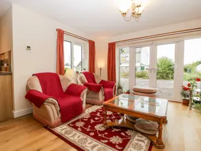 Child-friendly charming cottage with garden - Image 3