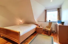 Child-friendly holiday home with terrace, barbecue & garden | Pet-friendly - Image 5