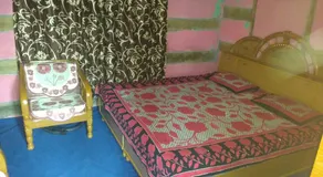Habitación en casa de familia con jardín - Image 2