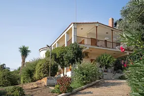 Spacious house with terrace & garden | Garden view | Beach nearby | Perfect for remote work | Pets are welcome - Image 3