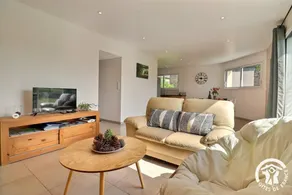 Lovely gite with garden, terrace & barbeque - Image 2