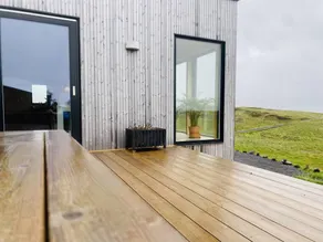 Child-friendly cabin with hot tub, sauna & terrace | Mountain view - Image 4