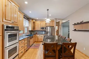 Hilltop Retreat - Image 5