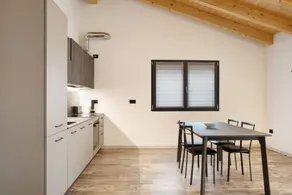 Agradable apartamento totalmente equipado con terraza | Vistas a la montaña | Adaptado para teletrabajar | Admite mascotas - Image 5
