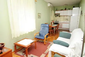 Two bedroom apartment near beach Sućuraj, Hvar (A-4029-e) - Image 3