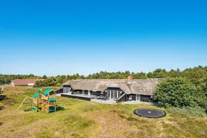 Casa con piscina, idromassaggio e terrazza - Image 2