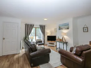 Family-friendly charming cottage with garden | Pets allowed - Image 3