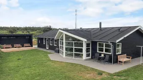 House with terrace, sauna & barbecue - Image 3