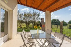 Casa rural ideal para familias con jardín, terraza y barbacoa | Ideal para teletrabajar - Image 2