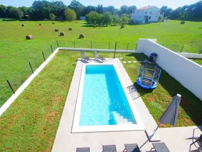 Casa con piscina privada, terraza y barbacoa - Image 5