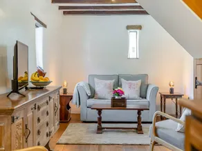 Children-friendly cottage | Dogs allowed - Image 3