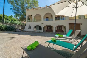 Chalet with terrace, garden & BBQ - Image 4