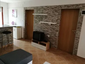 Gemütliche Erdgeschosswohnung Ema mit Terrasse - Image 2