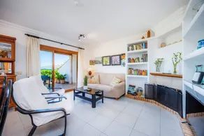 Holiday Home 'Can Figó' with Sea View, Wi-Fi and Air Conditioning - Image 4