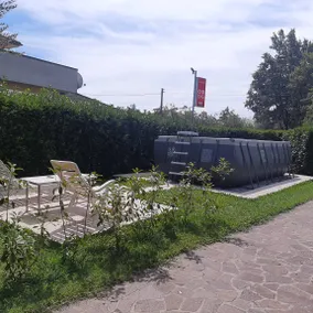 Villa with terrace, hot tub & private pool | Mountain view | Perfect for remote work - Image 2