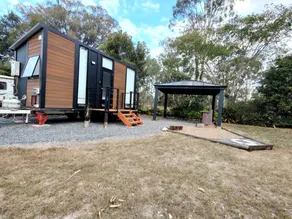 Marvelous Tiny House with Great Barbecue and Picnic Area Near the Coast in Queensland, Australia - Image 2
